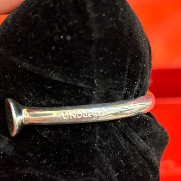 Uno de 50 Heritage Topaz bracelet - Picture 6 of 6